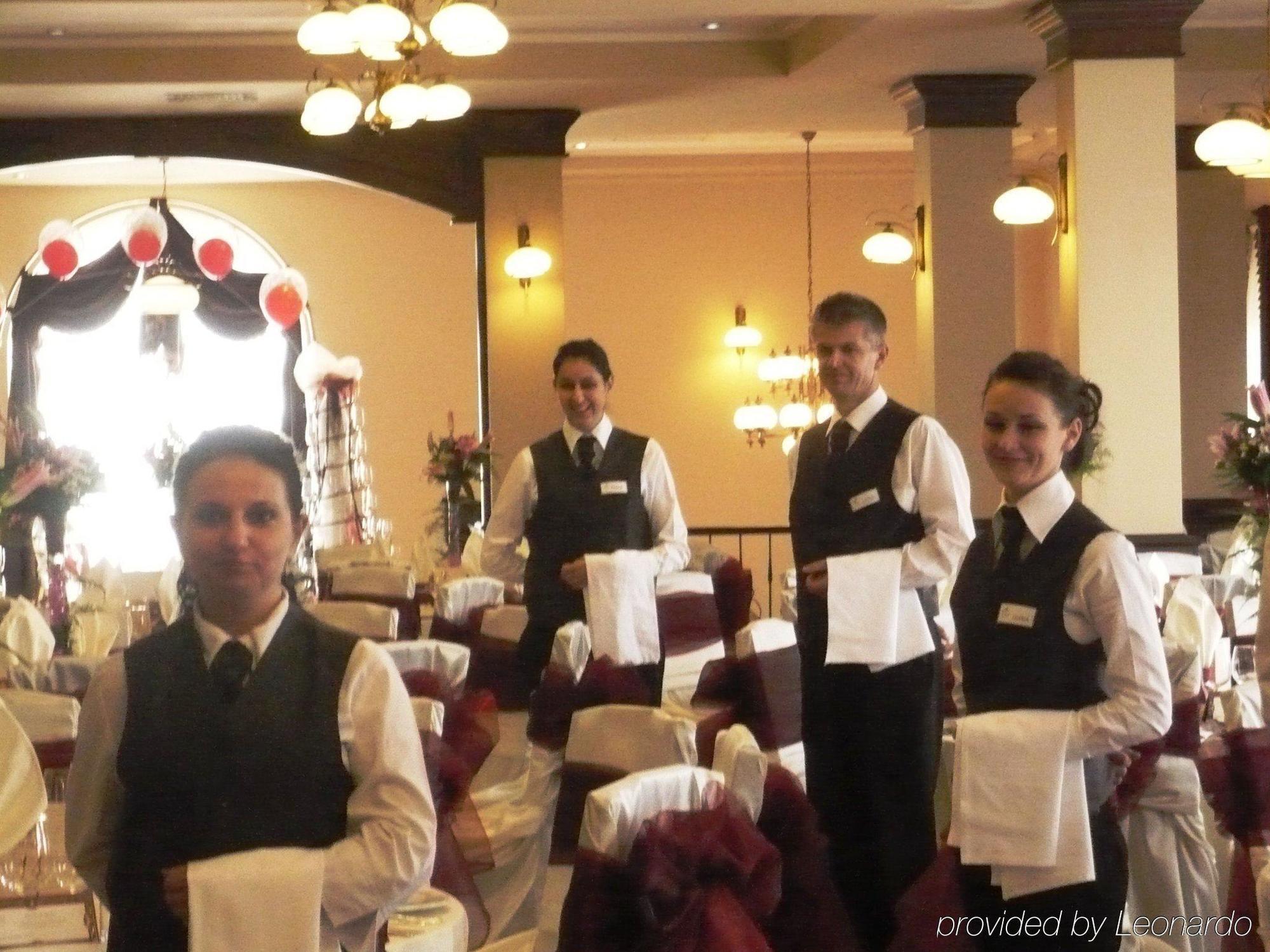 Royal Class Hotel Kluż-Napoka Restauracja zdjęcie